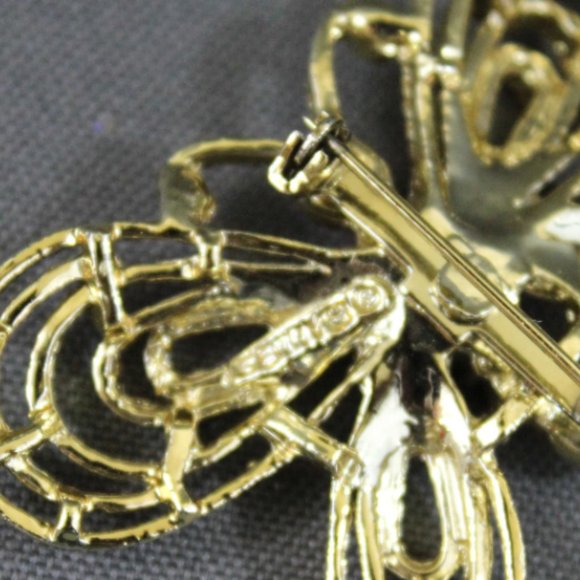 VTG butterfly brooch signed Gerrys goldtone with coral beads - Picture 7 of 8